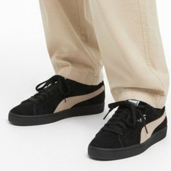Puma Shoes - Puma Suede Classic Black & Pink Low Top Sneakers Women's‎ Size 7.5